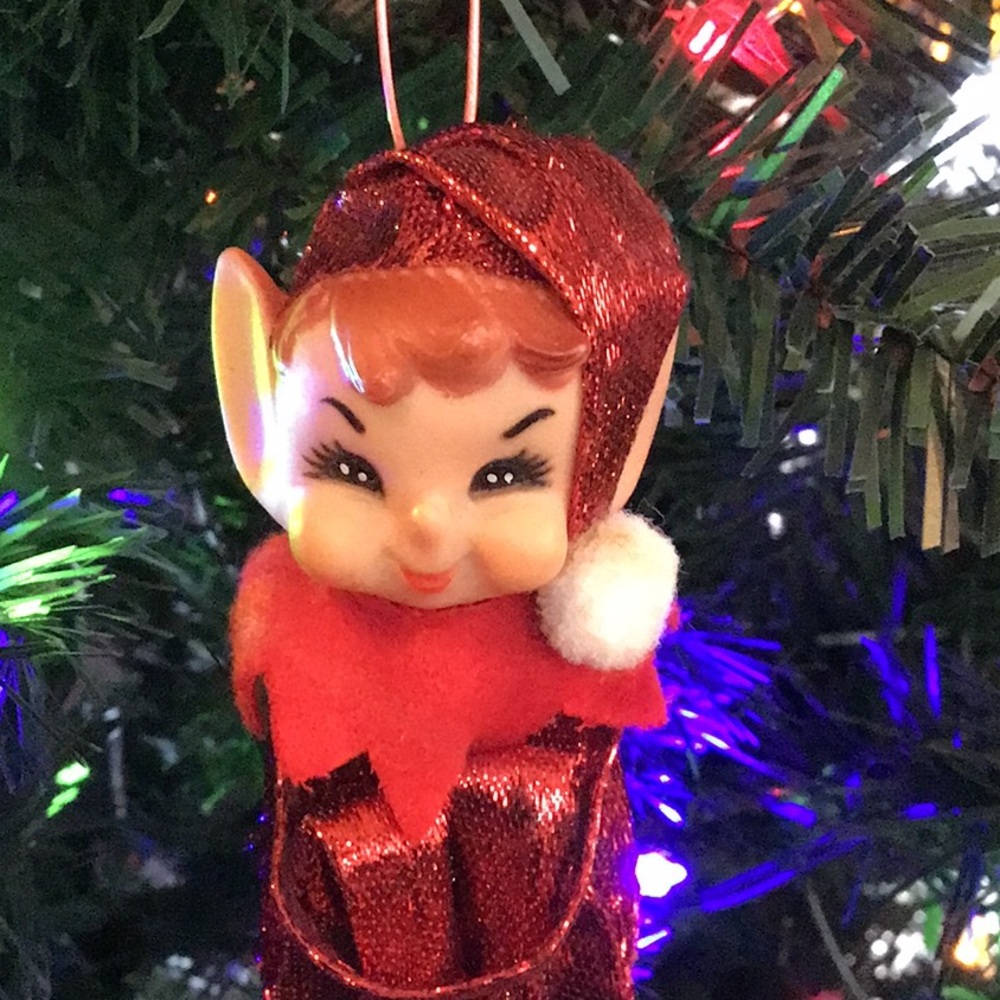 Vintage Red Metallic Avlon Inc Christmas Japan Knee Hugger Pixie Elf Ornament - Picture 2 of 4